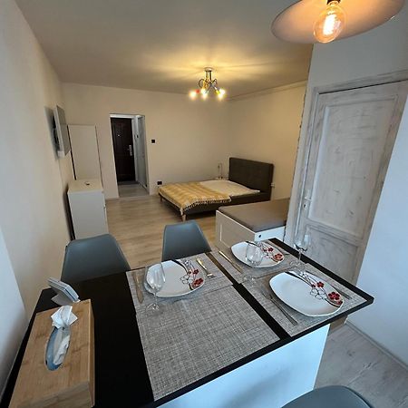Luxury Studios - Soarelui 10 Брашов Экстерьер фото