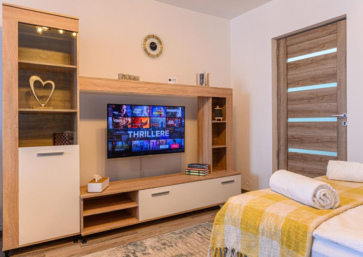 Luxury Studios - Soarelui 10 Брашов Экстерьер фото