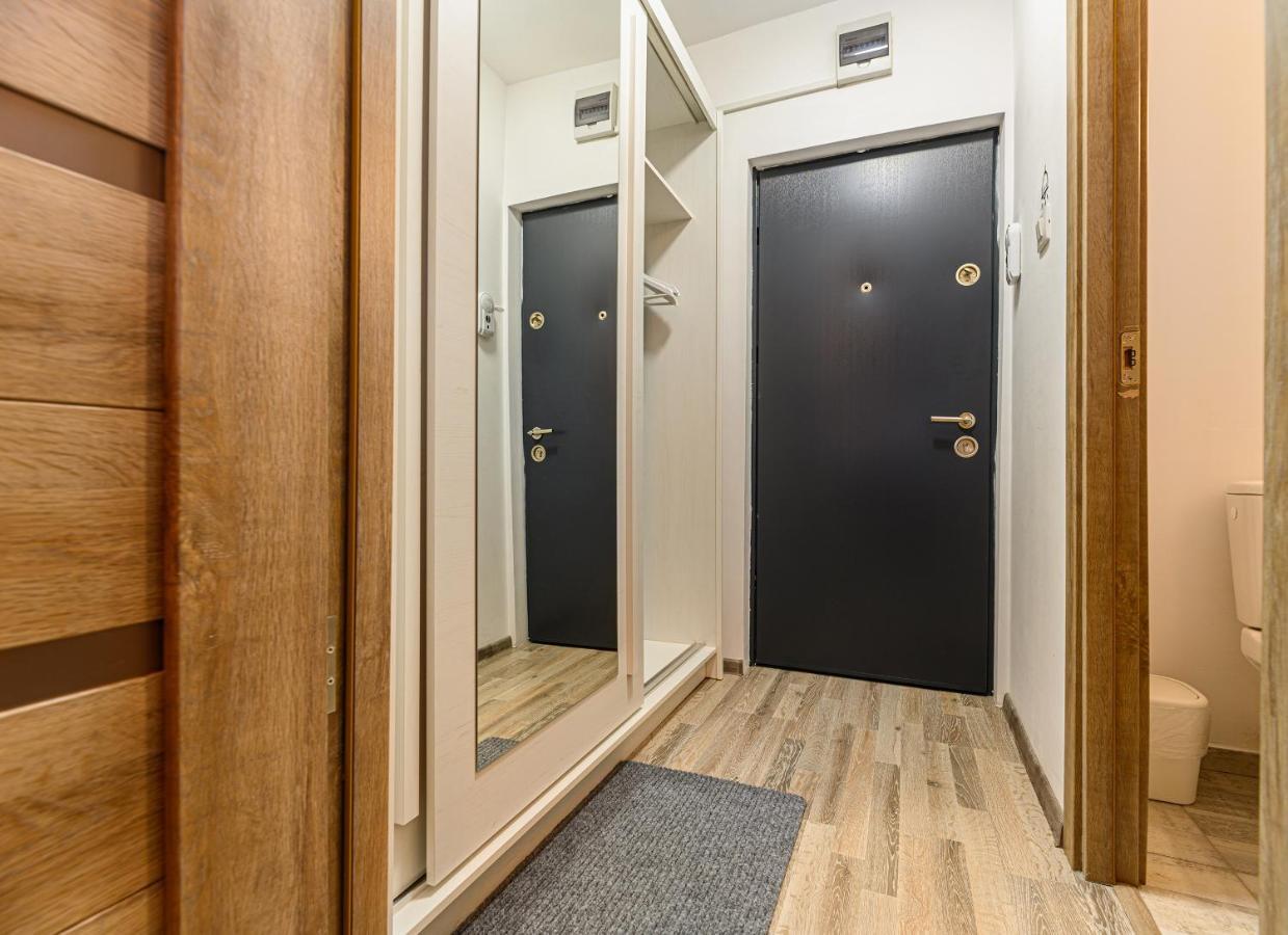 Luxury Studios - Soarelui 10 Брашов Экстерьер фото