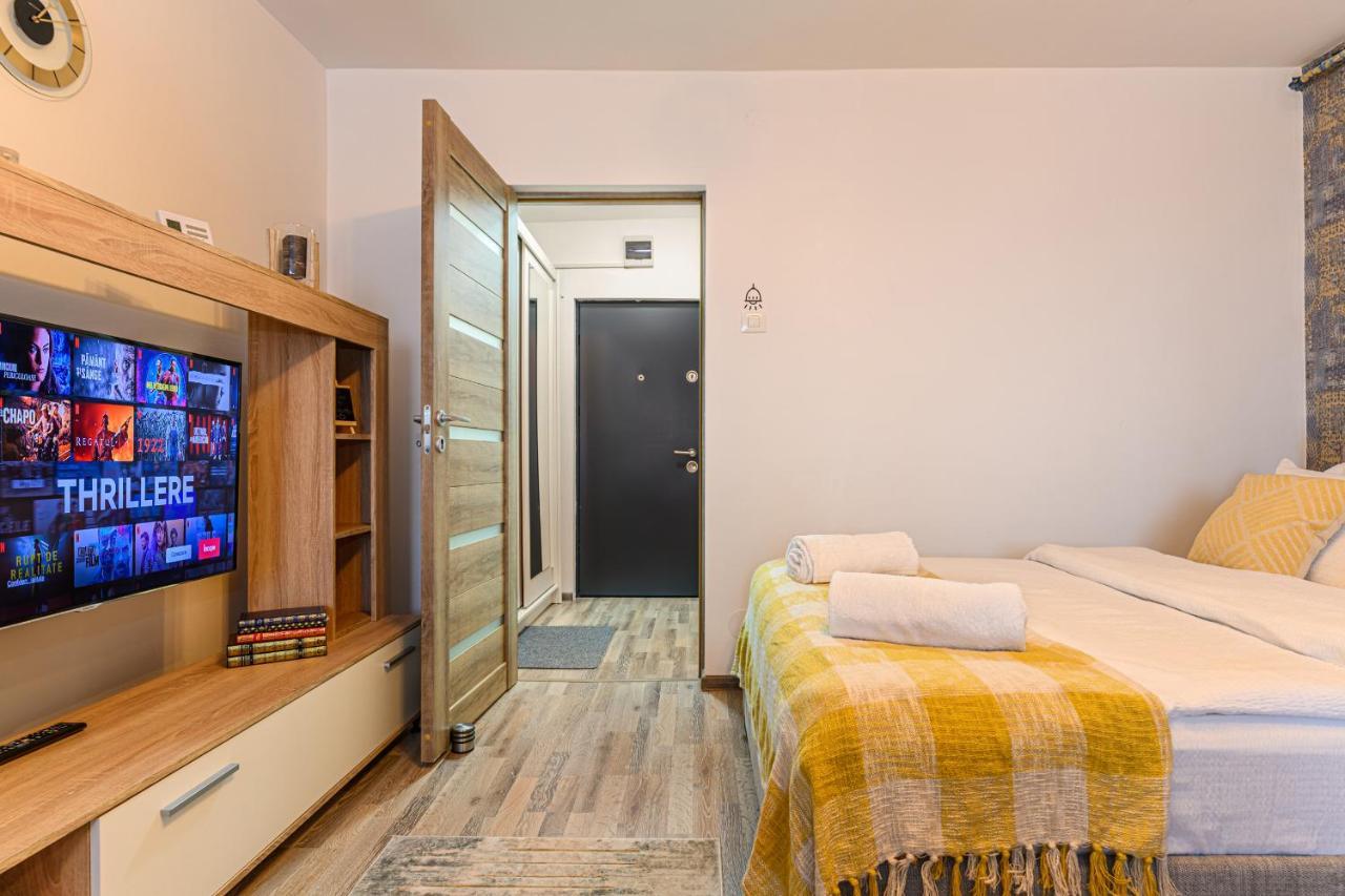 Luxury Studios - Soarelui 10 Брашов Экстерьер фото